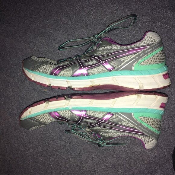 ASICS athletic sporty basics sneakers tennis shoes - Picture 4 of 6